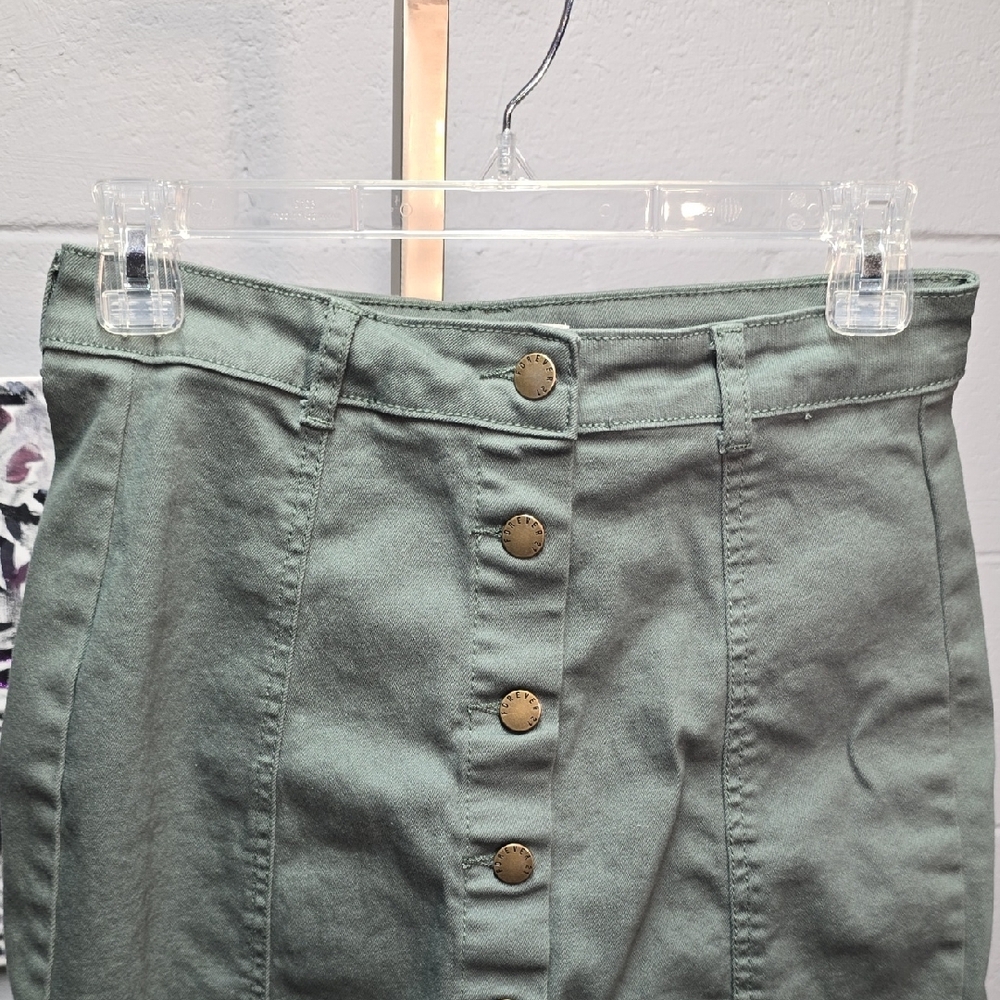 Forever 21 Green Mini Pencil Skirt Casual - Picture 3 of 9